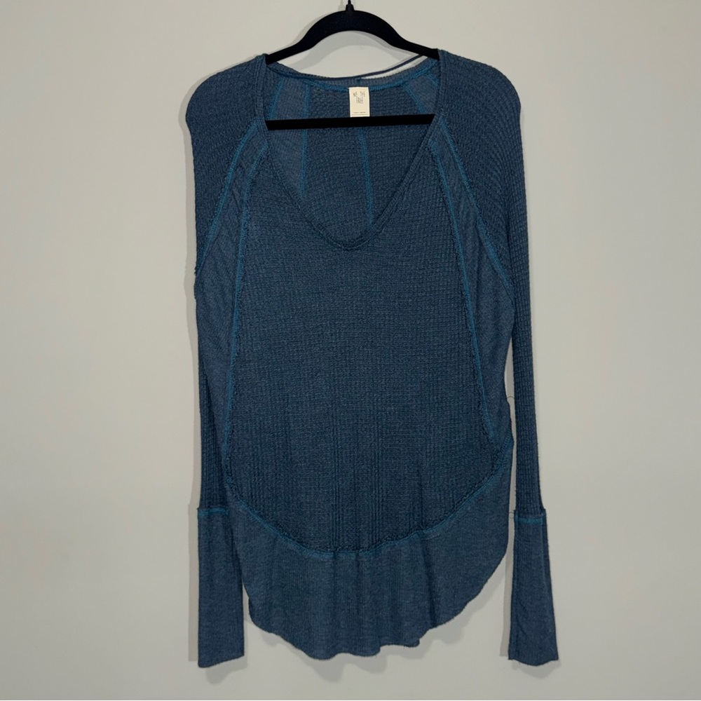 We The Free Free People Blue Waffle Knit‎ V-Neck Thermal Top Long Sleeve Small